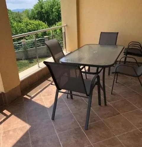 The White Flat * Beala